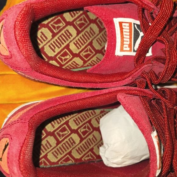 Puma Suede Classic Lace Up Sneaker WOMAN SIZE 10 - Picture 6 of 6